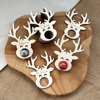 Rentier Personalisiert Für Nikolaus Und Weihnachten I Mitbringsel Kleines Geschenk Praline Namensanhänger Rentier Personalisiert Für Nikolaus Und Weihnachten I Mitbringsel Kleines Geschenk Praline Namensanhänger von woodLIKEvelvet