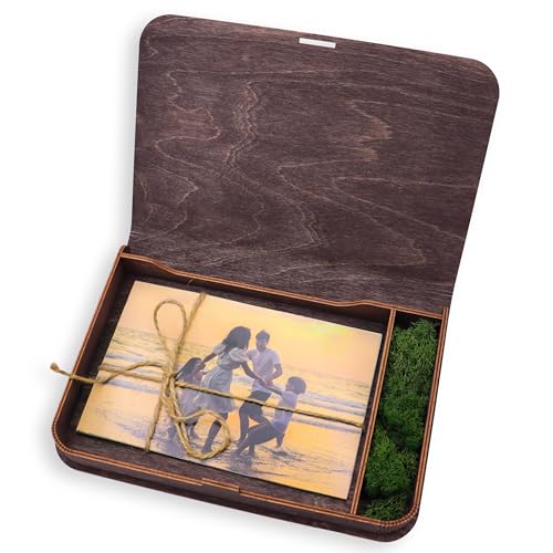 woodmanucom Foto Aufbewahrungsbox mit Deckel Gravur mit moos, Holzkiste Fotokiste, Holzbox Geschenkbox, Box für Fotos, Fotoalbum-Box Aufbewahrungsbox Holz Personalisiert (10x15, Ebenholz) von woodmanucom