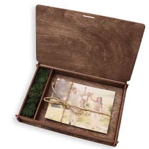 woodmanucom Fotokiste 15x23 mit Gravur Dunkle Eiche | Foto Aufbewahrungsbox Geschenk Idea | Box für Fotos | Fotobox Aufbewahrungsbox | Fotoalbum Holz | Ideal fur Foto Aufbewahrung | Geschenkbox von woodmanucom