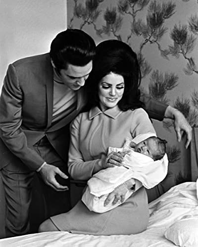 worldphotographs Elvis & Priscilla Presley 10x8 Photo worldphotographs Elvis & Priscilla Presley 10x8 Photo von worldphotographs