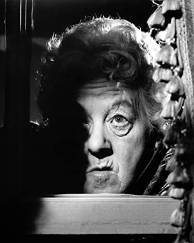 worldphotographs Murder Ahoy (1964) Margaret Rutherford Miss Marple 10x8 Photo von worldphotographs