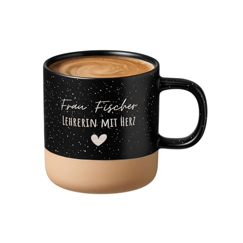wunderwunsch Steingut Henkel Tasse Becher personalisiert als Abschiedgeschenk für Erzieherin, Lehrerein, Hebamme und Geschenk Beste Freundin mit Namen (schwarz, Lehrerin) von wunderwunsch