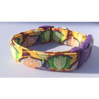 Hexen Halloween Hundehalsband Größe Medium - Lila Schnalle Hexen Halloween Hundehalsband Größe Medium - Lila Schnalle von xfauxpawsx