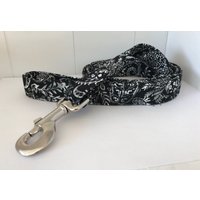 Schwarz-Paisley-Leine von xfauxpawsx
