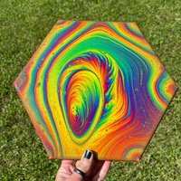 Riding The High - Original Uv Reaktiv Neon Acryl Pour 10" Hexagon Streched Canvas Riding The High - Original Uv Reaktiv Neon Acryl Pour 10" Hexagon Streched Canvas von y0ungLunatic