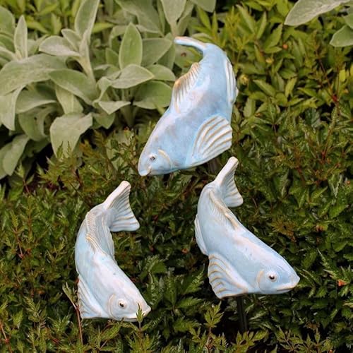yijian Fisch im Garten, Keramik-Garten-Koi, Garten-Koi-Harz-Handwerk, Koi-Fisch-Statue im Freien, Skulptur für Garten-Rasen-Teich-Verzierung im Freien (3 Pcs Cobalt Blue) von yijian