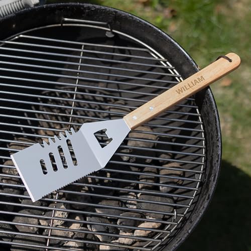 Grill spatel personalisiert mit Name Order Botschaft - spatel mit Gravur und aus Edelstahl mit Holzgriff von your surprise