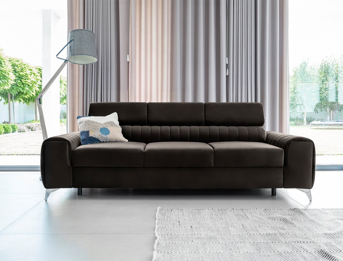 yourhouse24 Schlafsofa Laurence Wohnzimmer Schlaffunktion Bettkasten und Relaxfunktion von yourhouse24