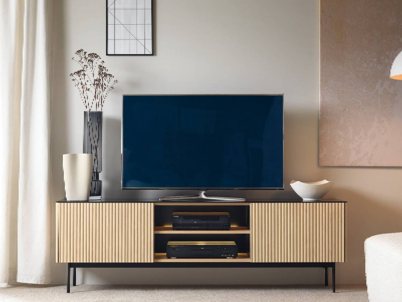 yourhouse24 TV-Schrank TV-Lowboard ORTA RTV-180, Kaschmir/ Eiche Vicenza yourhouse24 TV-Schrank TV-Lowboard ORTA RTV-180, Kaschmir/ Eiche Vicenza von yourhouse24