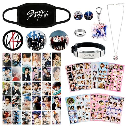 Stray Kids Fanartikel Set, Stray Kids Merch Gifts Set Kpop Merch Geschenkset für Fans mit Masken Telefonhalter Halsketten Armbänder Fotokarten Aufkleber Abzeichen Stray Kids Fanartikel Set, Stray Kids Merch Gifts Set Kpop Merch Geschenkset für Fans mit Masken Telefonhalter Halsketten Armbänder Fotokarten Aufkleber Abzeichen von yumcute