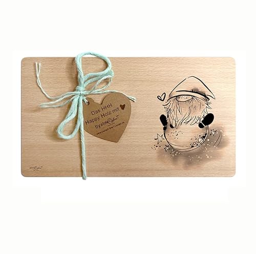 Holzbrettchen mit Motiv Mond Wichtel Gnom - Frühstücksbrett mit Gravur - Vesperbrett Brotzeitbrett personalisierbar - Geschenkidee - von zAcheR-fineT Holzbrettchen mit Motiv Mond Wichtel Gnom - Frühstücksbrett mit Gravur - Vesperbrett Brotzeitbrett personalisierbar - Geschenkidee - von zAcheR-fineT von zAcheR-fineT-design