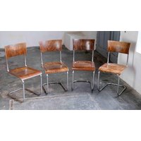 Set Aus Vier Bauhaus Freischwinger Stühlen Nach Mart Stam, S 43 Von Slezak von zeitflair