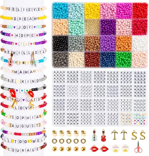 zenmag 24 Farbe Perlen Set für Freundschaftsarmbänder Selber Machen, 4mm Perlen Zum Auffädeln, 1040 Perlen Buchstaben, Zahlenperlen und Anhängern, Geschenkidee für Bastelset Weihnachten EUAGS102M01 von zenmag