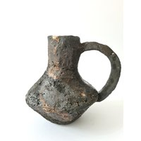 Wunderschöne Handgefertigte Vase Aus Schwarzem Ton, Mit Viel Liebe in Berlin Gefertigt von ziniceramics