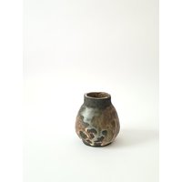 Wunderschöne Handgefertigte Zeitlose Vase Mit Einer Einzigartigen Glasur von ziniceramics