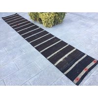 Handgewebter Kelim Teppich Läufer in Dunkelbraun | 7 X 4 M Handgewebter Kelim Teppich Läufer in Dunkelbraun | 7 X 4 M von zkrugs