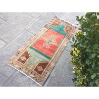 Handgewebter Oushak Wollteppich Kleiner Boho Teppich | 46 cm X 100 cm Handgewebter Oushak Wollteppich Kleiner Boho Teppich | 46 cm X 100 cm von zkrugs