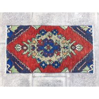 Handgewebter Oushak Wollteppich Kleiner Vintage Teppich | 46 cm X 84 cm Handgewebter Oushak Wollteppich Kleiner Vintage Teppich | 46 cm X 84 cm von zkrugs