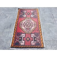 Handgewebter Wollteppich Vintage Oushak Stil, Kleine Badematte 56 X 102 cm Handgewebter Wollteppich Vintage Oushak Stil, Kleine Badematte 56 X 102 cm von zkrugs