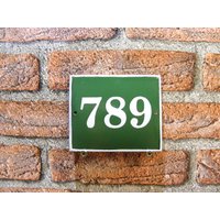 Vintage Hausnummer Emaille Schild Türnummer 789 Vintage Hausnummer Emaille Schild Türnummer 789 von zografa