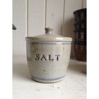 steinzeug Salzstreuer Mit Deckel von zotterthepotter