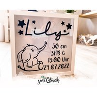 Bild Zur Geburt Personalisiert | Babyrahmen Mit Namen Beleuchteter Bilderrahmen Geburtsrahmen Geschenk Babygeschenk von zweiglueck