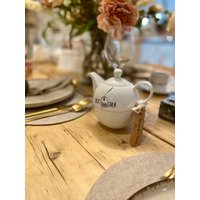 Elegantes Tee-Set Mit Kanne Und Tasse von zwergenmonster