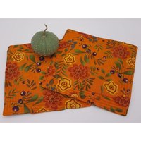 Herbst Party Gesteppte Topflappen - Set Von 2 Und Kostenloser Versand von zzMiniQuilts
